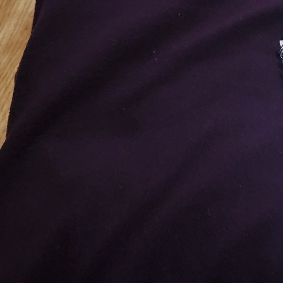 Purple fabric - Picture 1 of 1